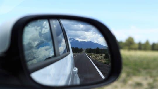 Quels accessoires auto indispensables pour un road trip inoubliable ?